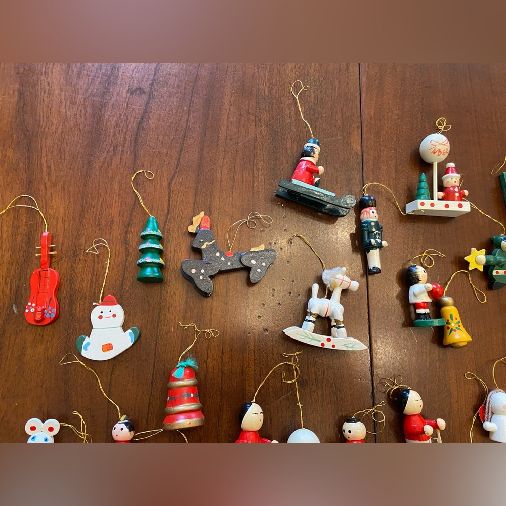 Vintage Tiny Wood Christmas Ornaments Bundle - Picture 5 of 6